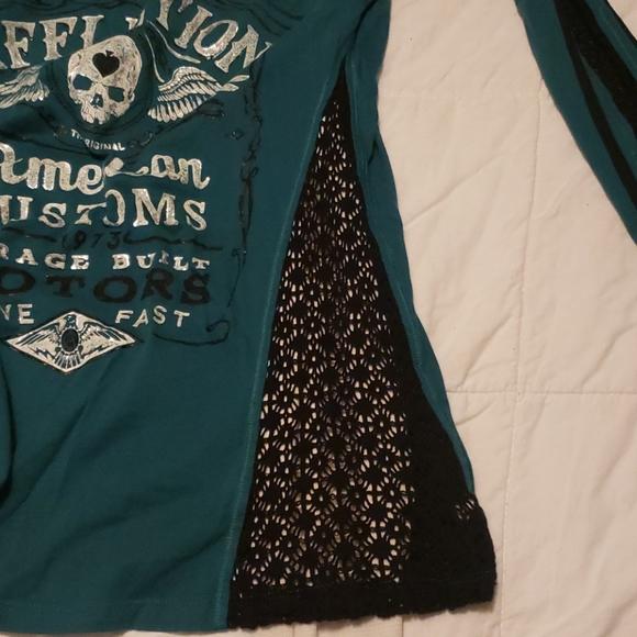 Affliction shirt - Picture 5 of 5